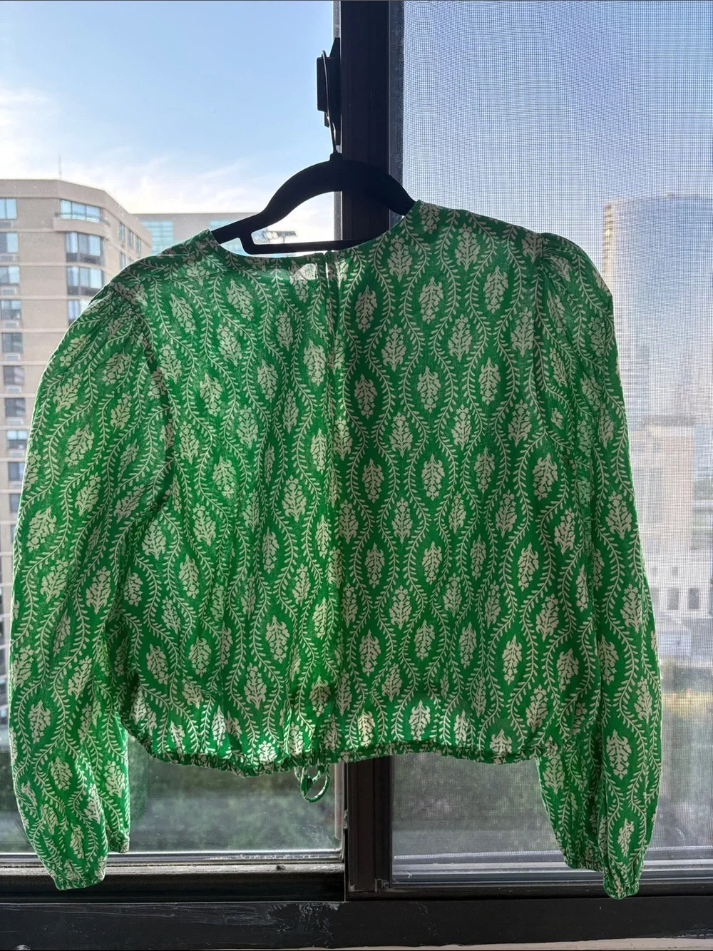 Green Printed Long Sleeve Crop Top